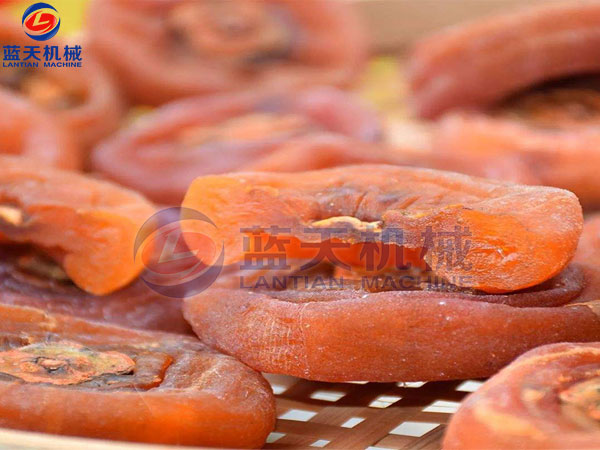 河南柿子餅烘干機(jī)烘干現(xiàn)場(chǎng)